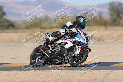 media/Dec-15-2023-Apex Assassins (Fri) [[91f19fb1c7]]/Trackday 2/Session 2 (Turn 4)/